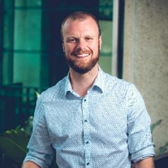 Dr Grant Lynch